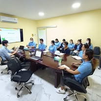 การประชุมชี้แจงความปลอดภัยก่อนเริ่มงานให้กับทีมงาน RAK Training Center